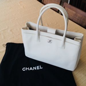 Chanel large shopping tote